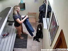 Stare cycki filmy porno dasha zastała w duszy, dała polizać cipkę, wzięła do ust i pieprzyła się z nim