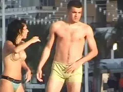 Oglądaj online filmy porno bajki dwie kochanki zajmują się poranną nimi seksu zamiast pracy